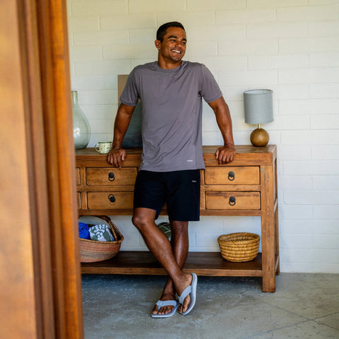 ʻAhi Kai  -  Ash / Ash