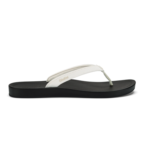 ‘Uiki - Bright White / Lava Rock