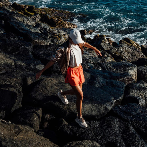 Makiki  -  White Sand / Tapa